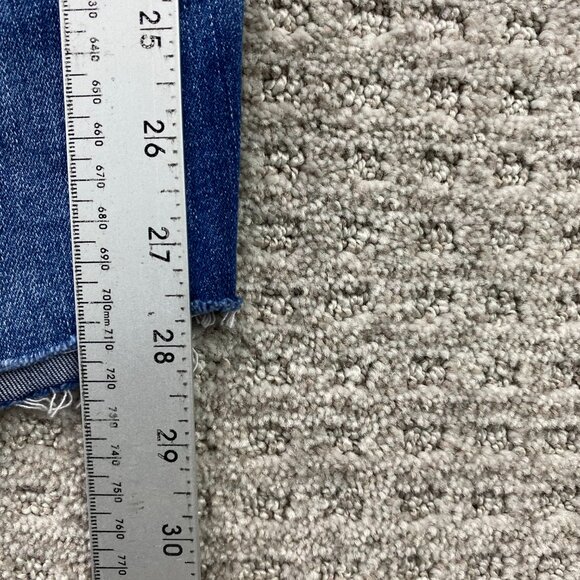 Silver Jeans Women's Cut-off Pants ELYSE Size 34 Slim Blue Denim Jeans Distress - Picture 9 of 14